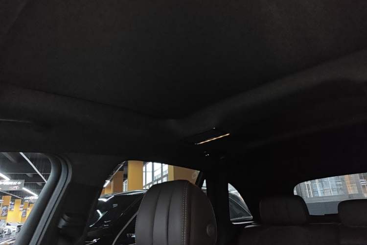 Used Mercedes-Benz GLC 2020 Facelift GLC 300 L 4MATIC Dynamic Edition
