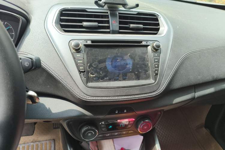 Used Ford Escort 2015 1.5L Automatic Fashion Model