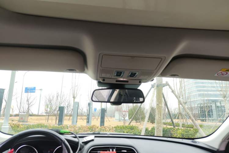 Used Jaguar F-PACE 2018 2.0T Four-Wheel Drive Urban Luxury Edition
