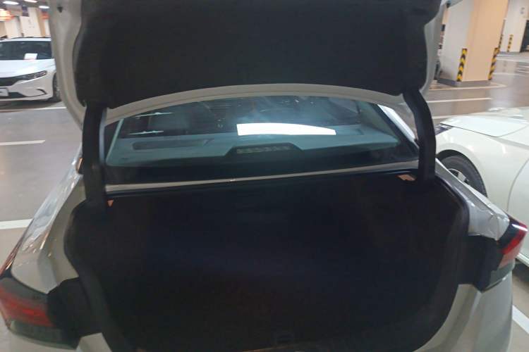 Used Nissan Teana 2022 2.0L XL-TLS Enjoyment Edition