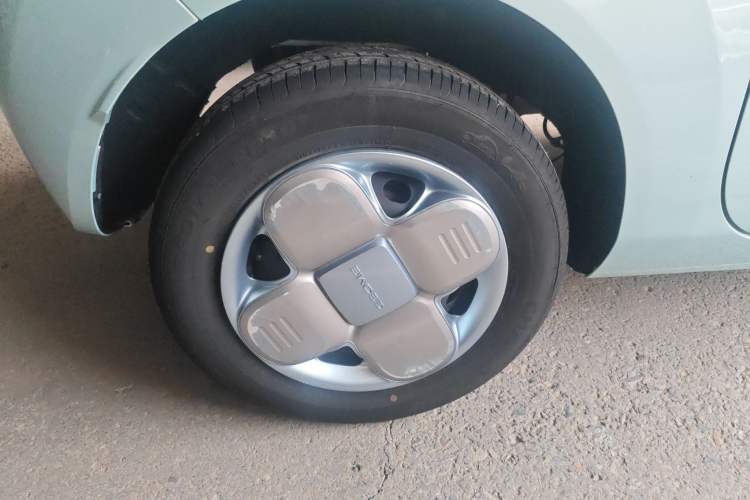 Used Geely Galaxy Panda 2023 Panda Mini 200km Endurance Bear