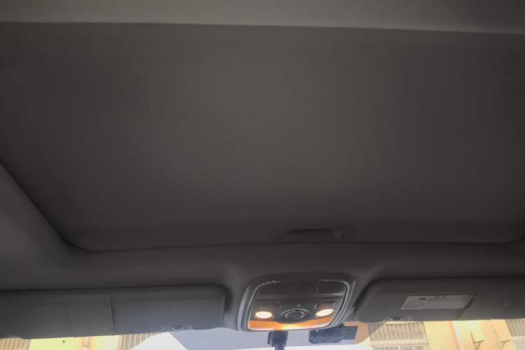 Used Haval H6 2016 Upgraded Model 1.5T Automatic Two-Wheel Drive Elite Version