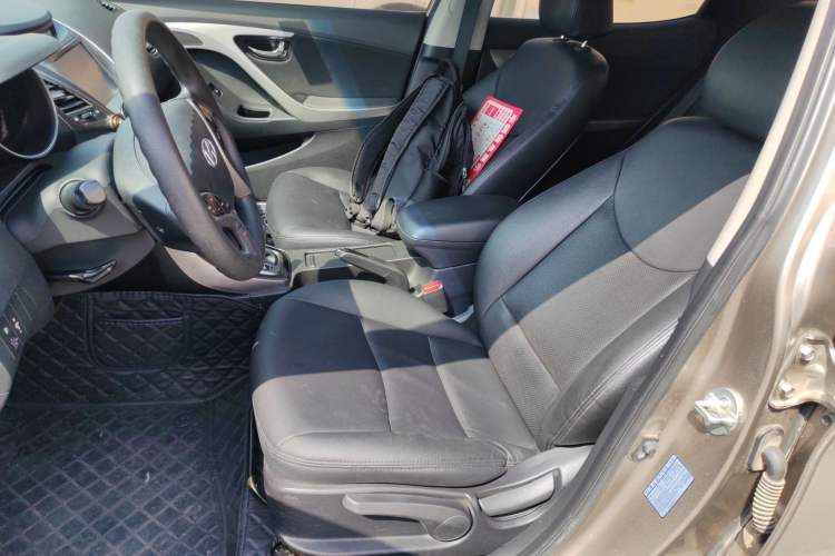 Used Hyundai Elantra (5th Generation / Langdong) 2013 1.6L Automatic Leading Model