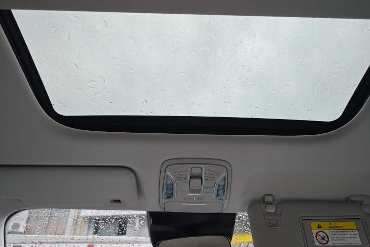 Used AION S Plus 2023 80 Tech Edition Ternary Lithium Headliner