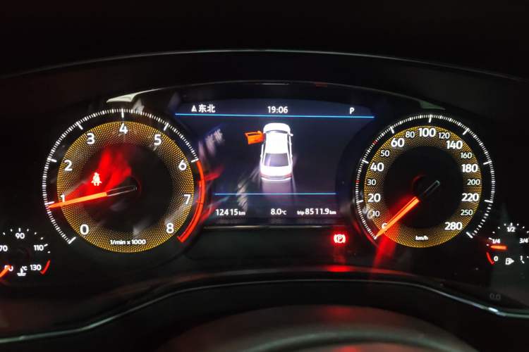 Used Volkswagen Phideon 2021 380TSI Luxury Edition Instrument Cluster