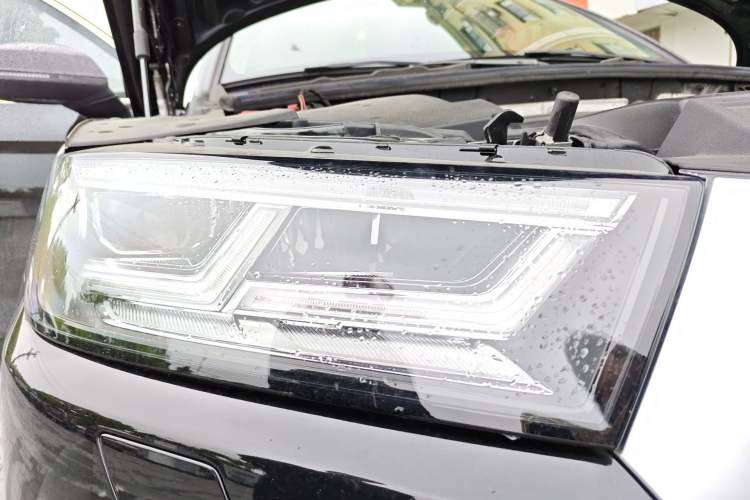 Used Audi Q5L 2020 45 TFSI Prestige Fashion Model Right Front Headlight