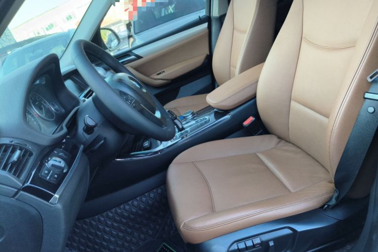 Used BMW X3 2014 xDrive28i Leading Model