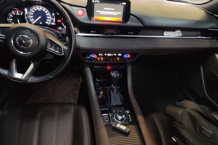 Used Mazda Atenza 2020 2.5L Sky Blue Prestige Edition Gear Lever