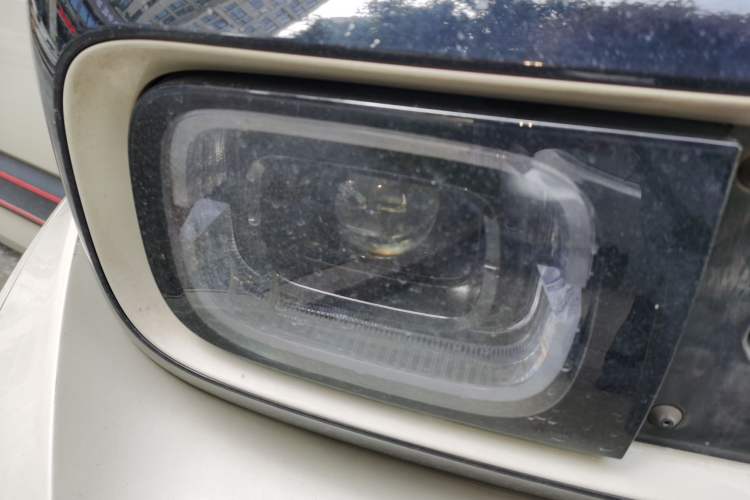 Used Baojun KiWi EV 2021 Artist Model Lithium Iron Phosphate
