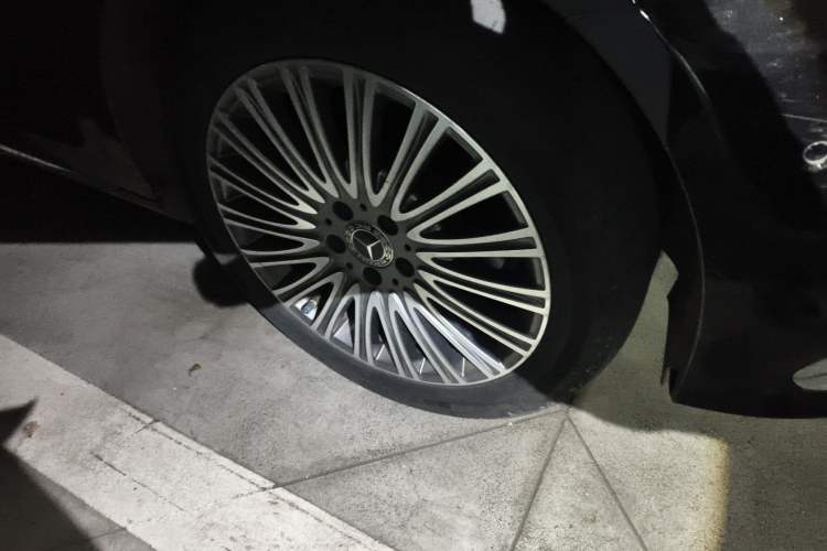 Used Mercedes-Benz E-Class 2023 E 300 L Luxury Model