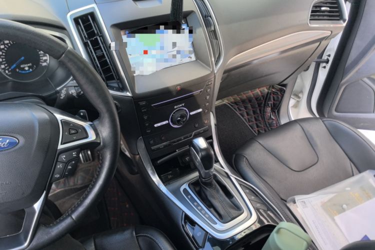 Used Ford Edge 2016 EcoBoost 245 Four-Wheel Drive Titanium 7-Seater Audio And AC Panel