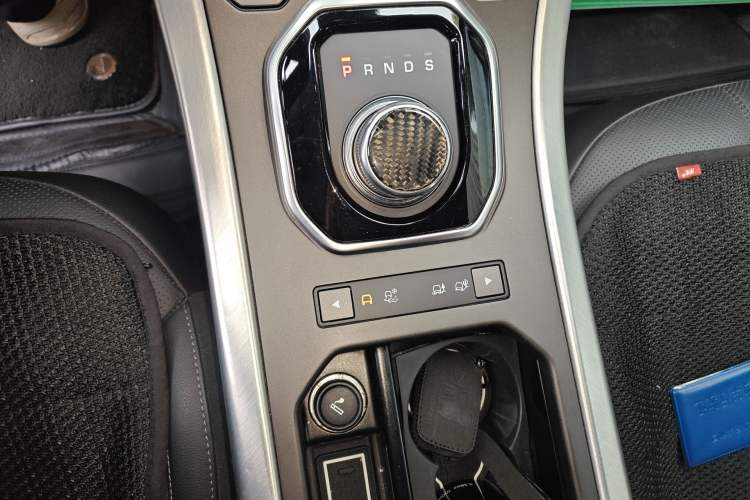 Used Land Rover Range Evoque 2017 2.0T SE PLUS Smart Enjoyment Edition
