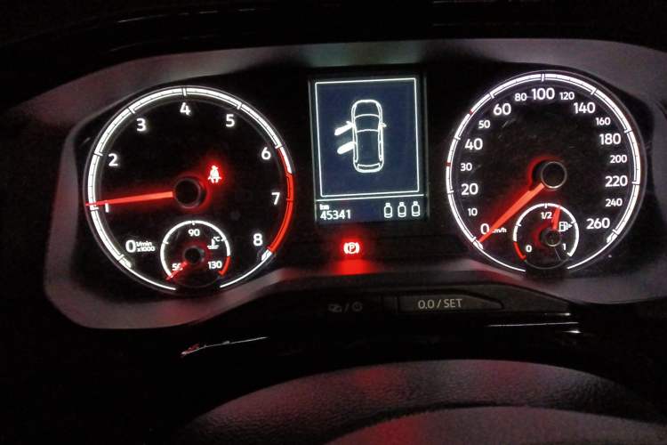 Used Volkswagen Polo 2019 Plus 1.5L Automatic Colorful Technology Edition Odometer Close Up