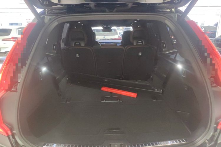 Used Volvo XC90 2024 B6 Zhiyi Luxury 7-Seater Trunk