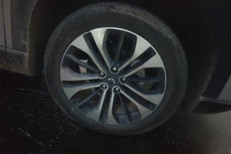 Used Wuling Starlight 560 2026 1.5T CVT Elite Edition
