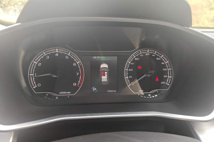 Used Geely Auto Coolray 2020 Facelift 240T DCT Hunter
