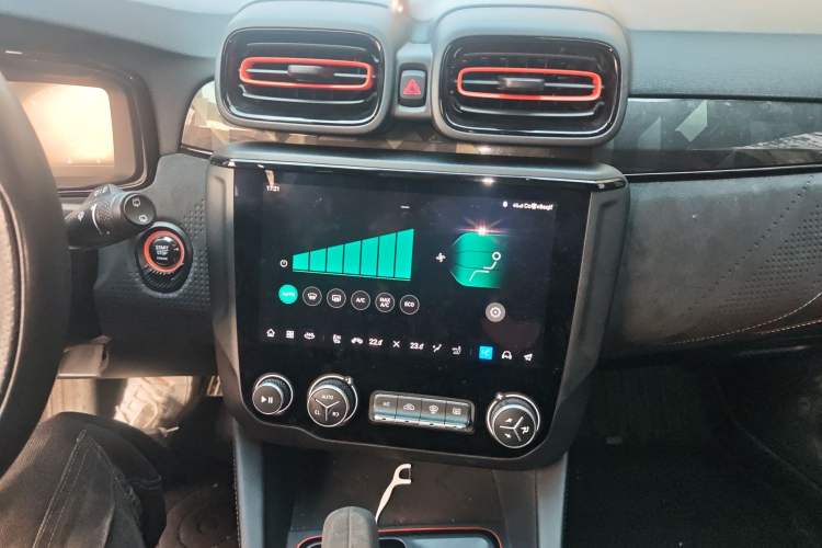 Used Lynk & Co 02 Hatchback 2021 2.0TD Halo
