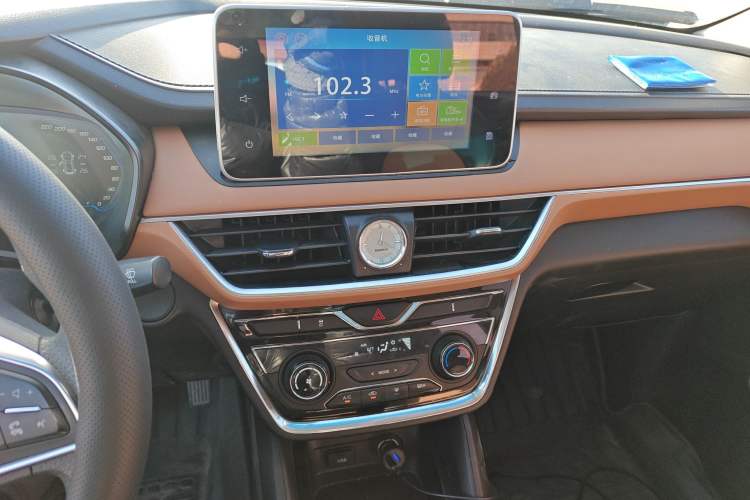 Used Wuling Hongguang S3 2018 1.5L Manual Luxury Model China V Standard
