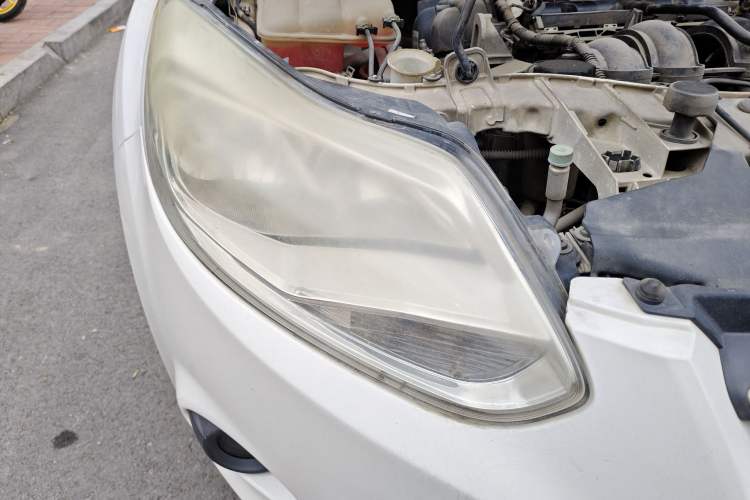 Used Ford Focus 2012 Sedan 1.6L Automatic Comfort Model
