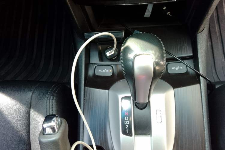 Used Honda Crosstour 2014 2.4L Luxury Navigation Edition
