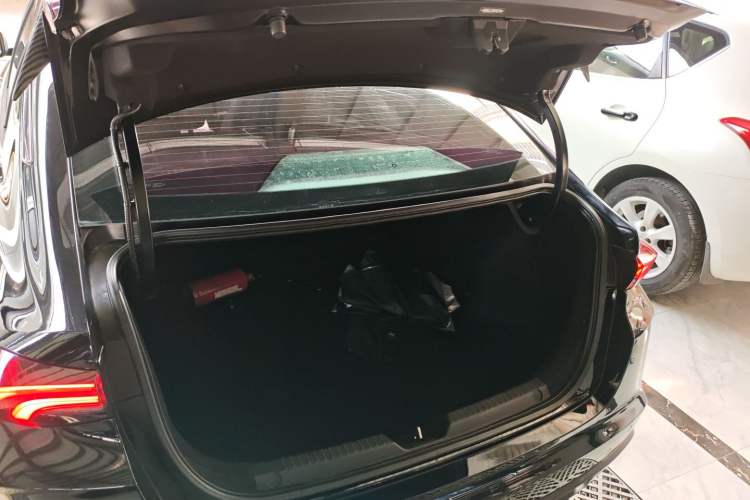 Used GAC Trumpchi EMPOW 2021 270T DCT J11 Version