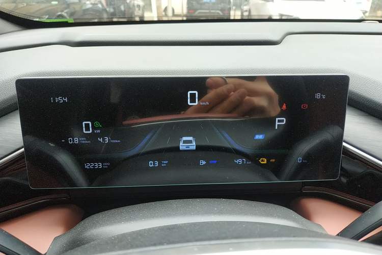 Used Geely Galaxy L6 2025 EM-i 60km Launch Edition
