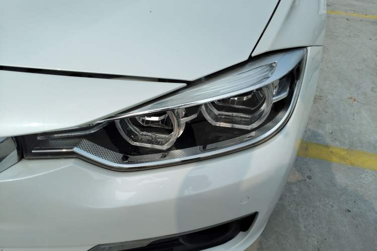 Used BMW 3 Series 2017 320Li Fashion Model
