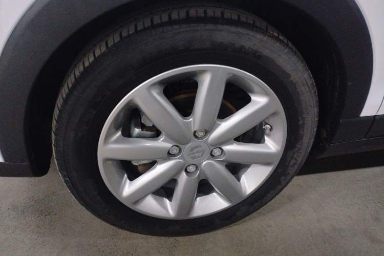 Used Leapmotor T03 2022 Agate Edition Left Front Wheel Hub