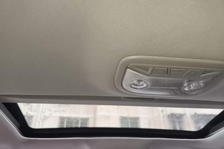 Used Geely Auto Emgrand 2015 Sedan 1.5L Manual - Top Trim Level