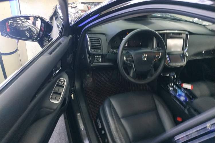 Used Toyota Crown 2015 2.0T Fashion Edition Left Front Seat