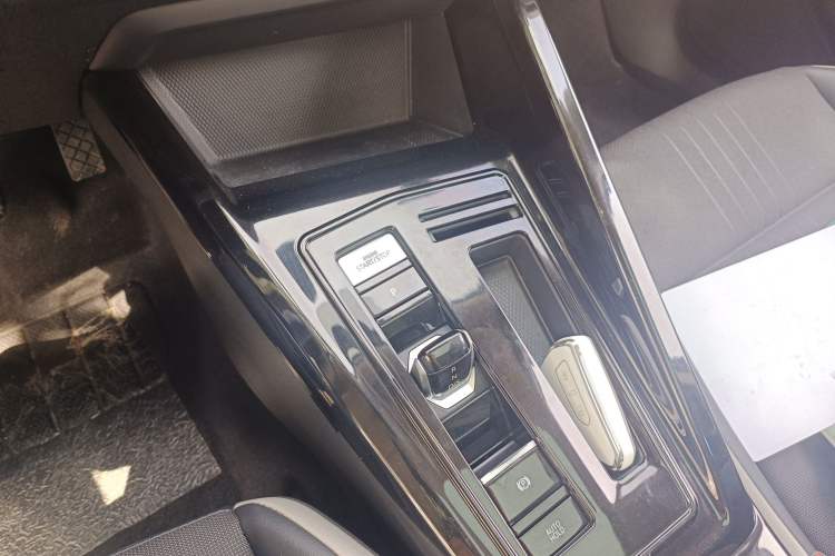 Used Volkswagen Golf 2021 280TSI DSG Pro Gear Lever