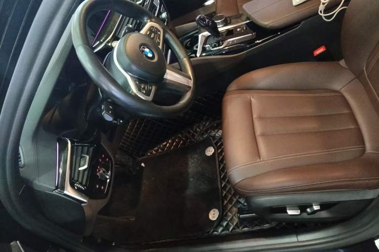 Used BMW 5 Series 2019 525Li M Sport Package
