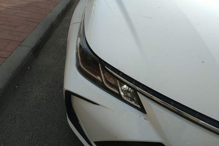 Used Toyota Corolla 2021 Dual-Engine 1.8L E-CVT Pioneer Edition Right Front Headlight