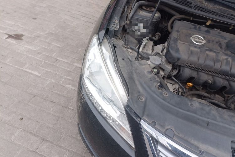 Used Nissan Sylphy 2014 1.6XV CVT Deluxe Edition Right Front Headlight