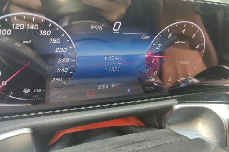 Used Mercedes-Benz GLB 2023 Refreshed GLB 200 Dynamic Edition Odometer Close Up