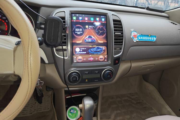 Used Nissan Sylphy 2016 Classic 1.6XE Automatic Comfort Edition Audio And AC Panel