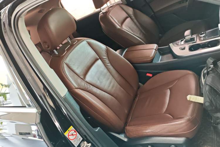 Used Audi Q7 2016 40 TFSI S line Sport Edition Right Front Seat