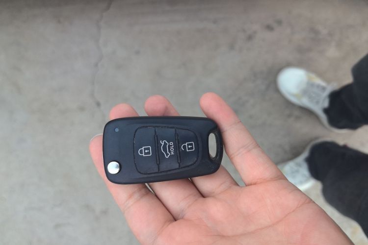 Used Kia K2 2015 Sedan 1.4L Automatic GLS
