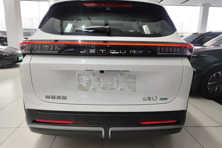Used JETOUR Shanhai L7 2024 1.5T 120km ULTRA 7-Seater Rear