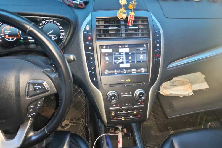 Used Lincoln MKC 2019 2.0T Two-Wheel Drive Luxury Edition China VI Standard
