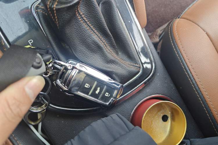 Used Oshan CX70 2017 CX70T 1.5T Automatic Zunqing Edition