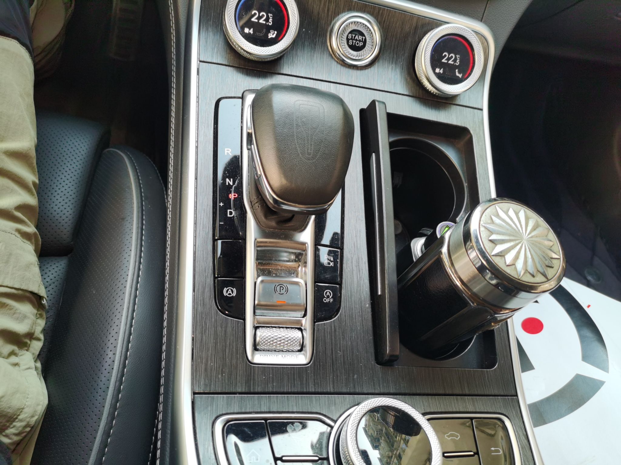 Hongqi H9 2022 2.0T Smart Connect Flagship Edition - Chinese Trim Xiang — снимка 14