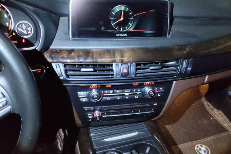 Used BMW X5 2017 xDrive28i
