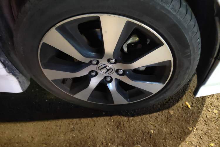 Used Honda Jade 2016 1.8L CVT Luxury Prestige Edition 5-seater
