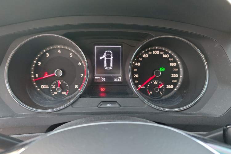 Used Volkswagen Tiguan L 2019 330TSI Automatic Two-Wheel Drive Luxury Edition China VI Standard