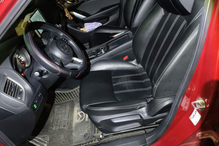 Used Mazda CX-4 2018 2.0L Automatic Two-Wheel Drive Blue Sky Dynamic Version China V Standard
