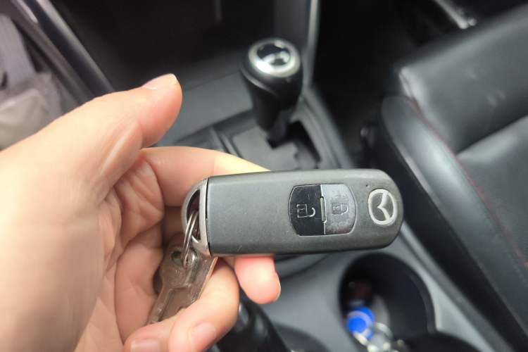 Used Mazda CX-5 2012 2.0L 4x4 Luxury Edition Vehicle Key