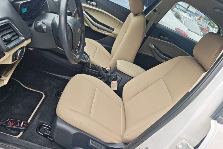 Used Ford Escort 2017 Revised Version 1.5L Manual Comfort Edition
