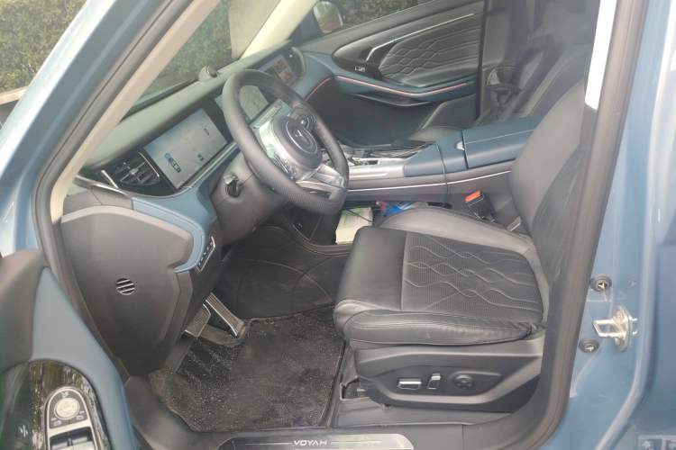 Used VOYAH FREE 2021 Four-Wheel Drive Standard Range-Extended Exclusive Luxury Package Left Front Seat