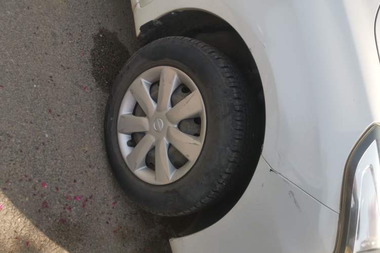 Used Nissan Sunny 2016 1.5XE Manual Leading Edition
